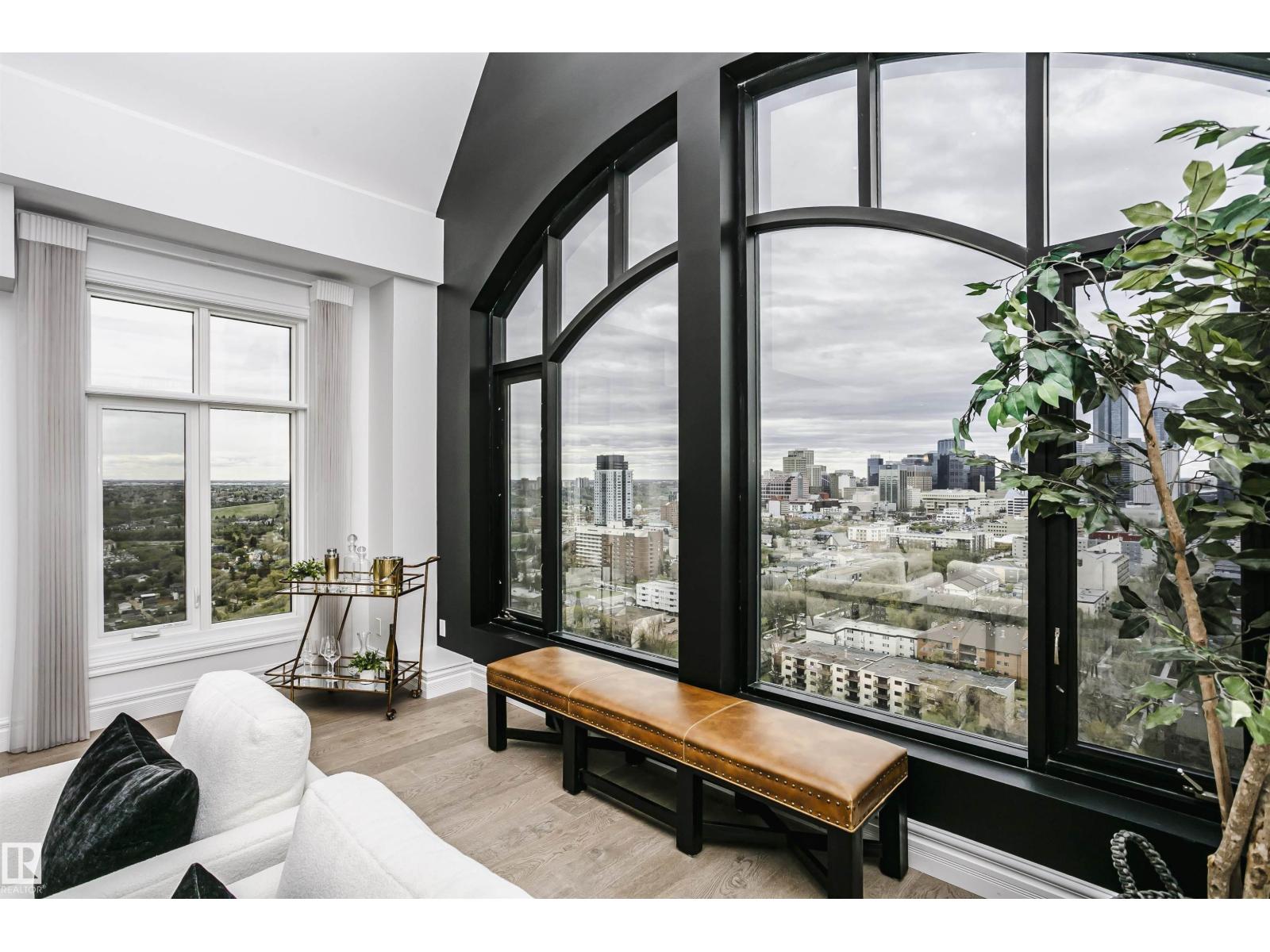 #2104 9020 JASPER AV NW - 31