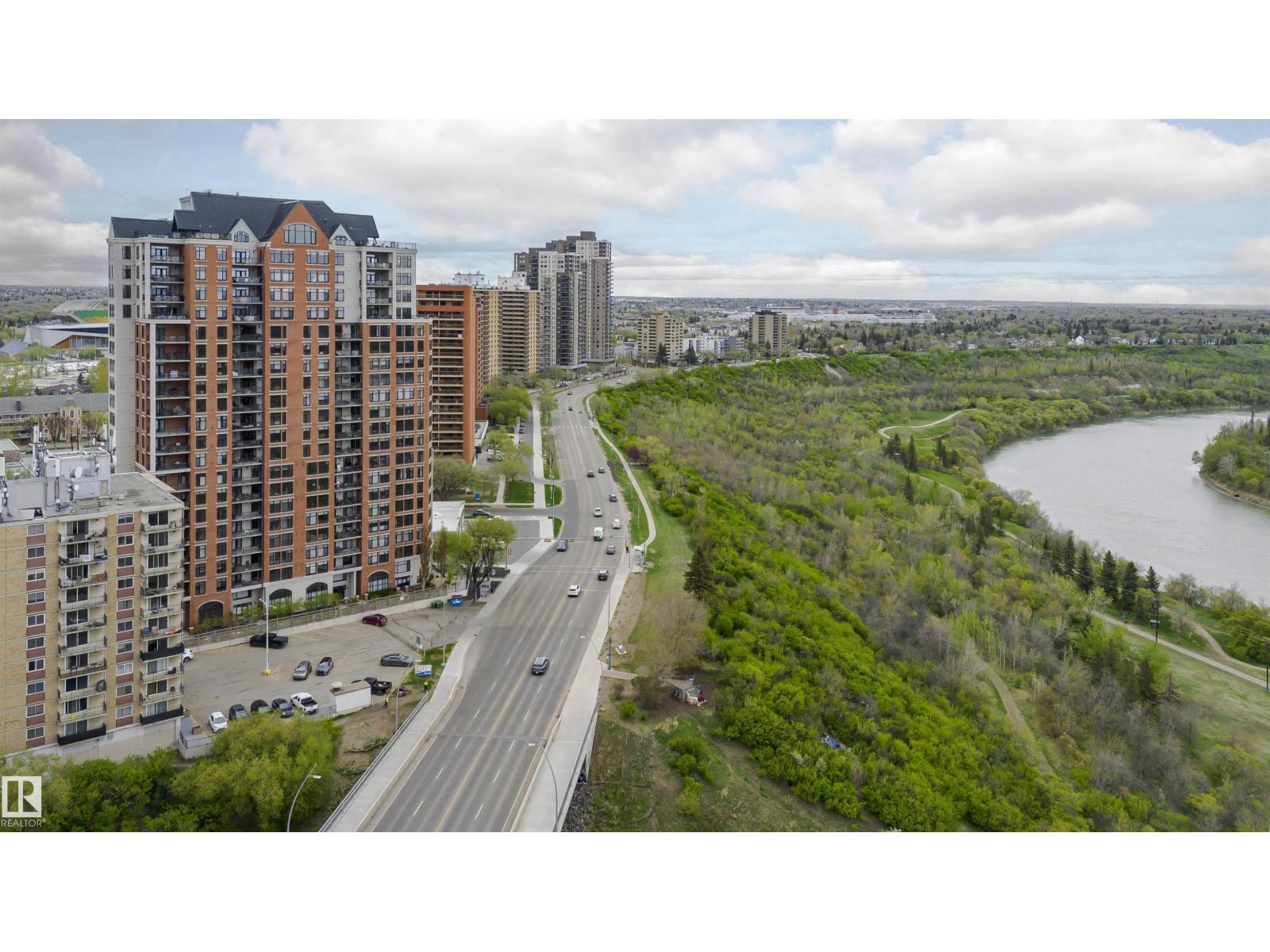 #2104 9020 JASPER AV NW - 4