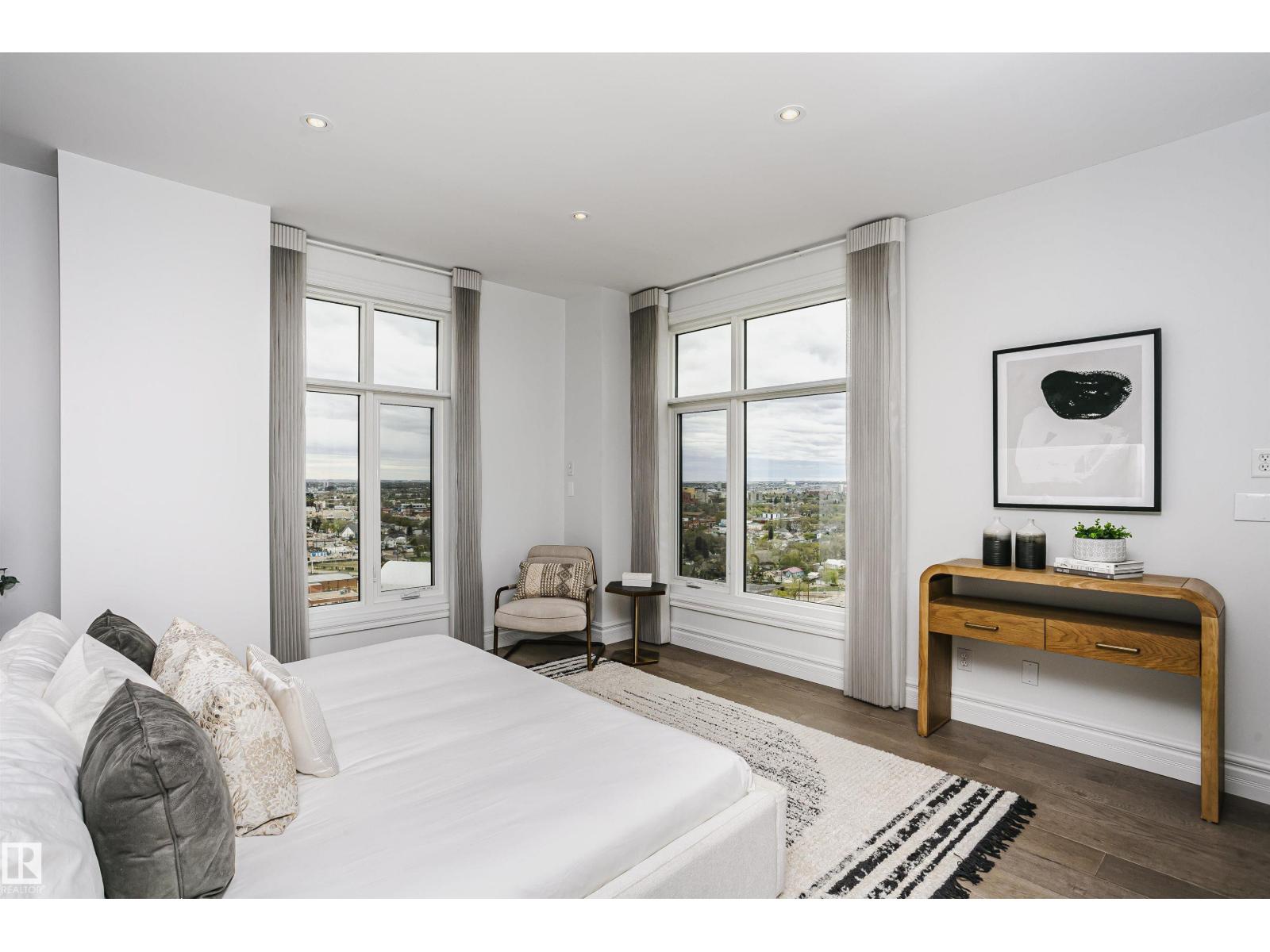 #2104 9020 JASPER AV NW - 42