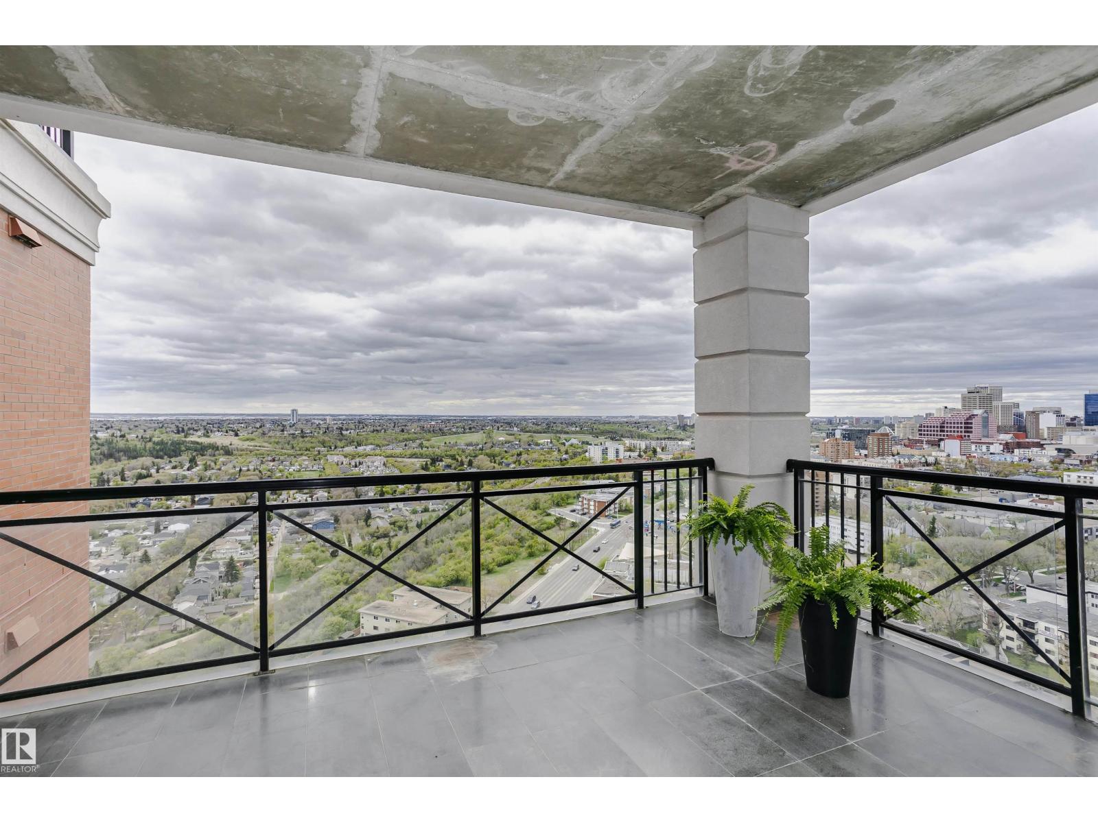 #2104 9020 JASPER AV NW - 60