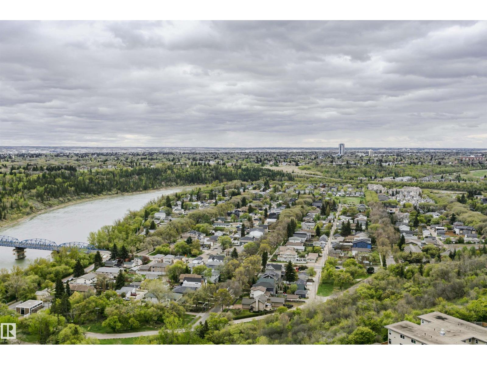#2104 9020 JASPER AV NW - 66