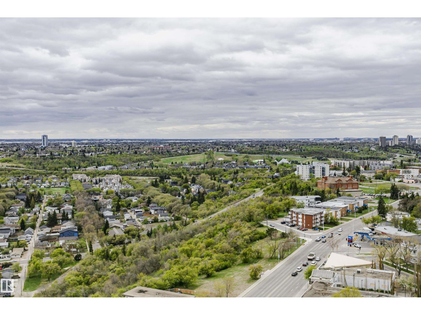 #2104 9020 JASPER AV NW - 68