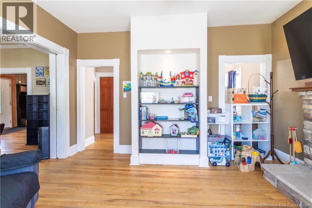 70 Everett Street - 16