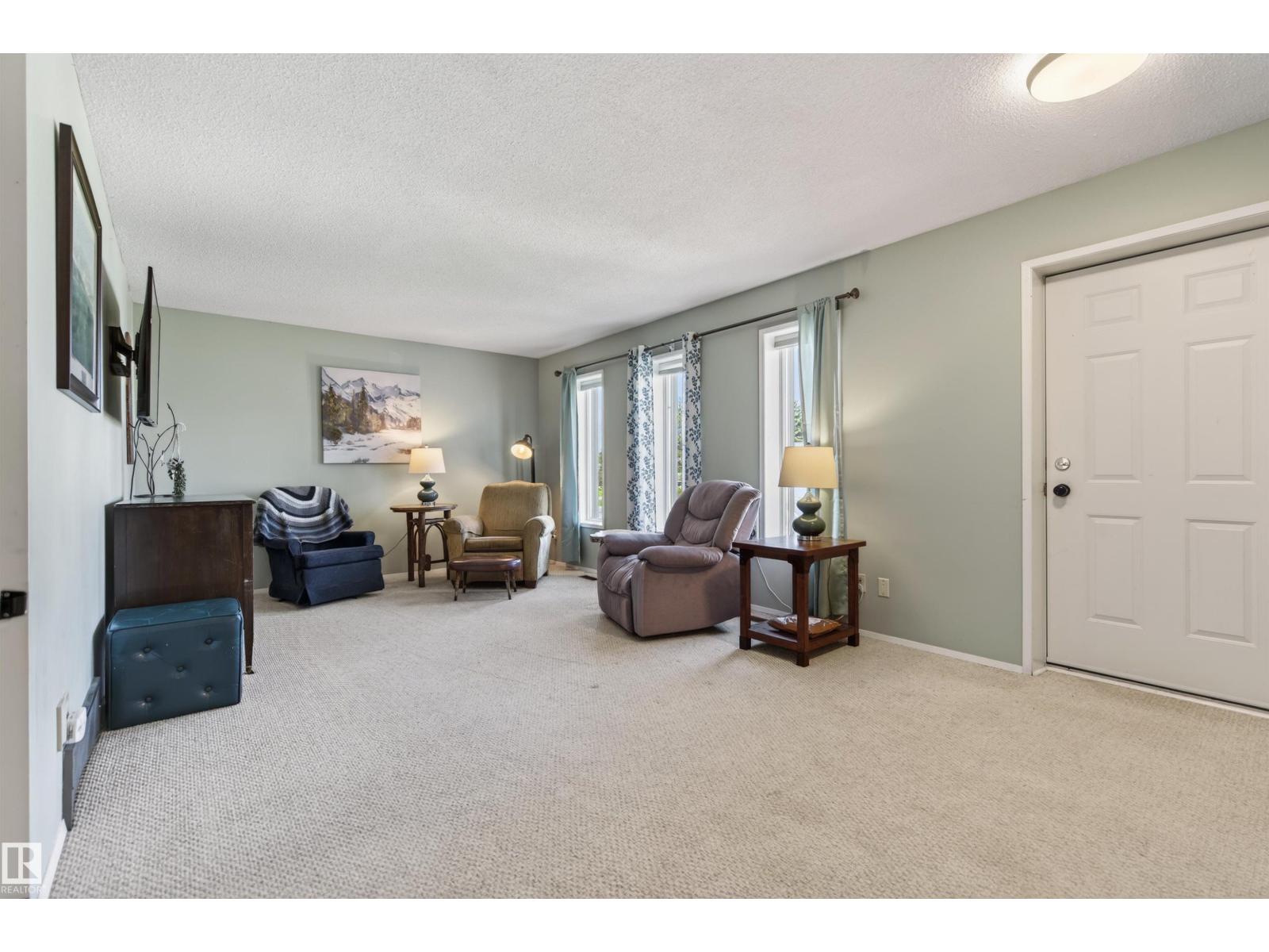 4204 43A Ave - 9