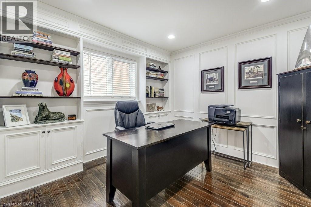 2080 MCKERLIE Crescent - 6