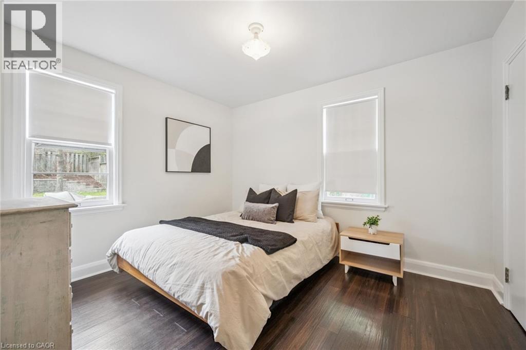 186 FORSYTH Drive, Waterloo, Ontario, N2L1A2 — Photo 17