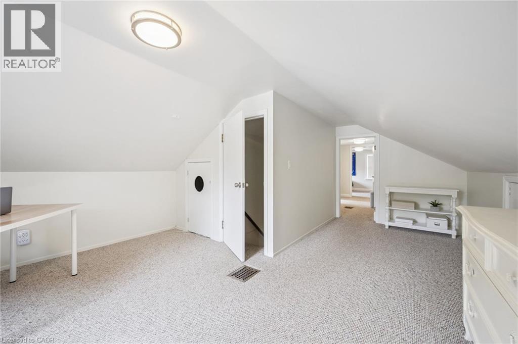 186 FORSYTH Drive - 24