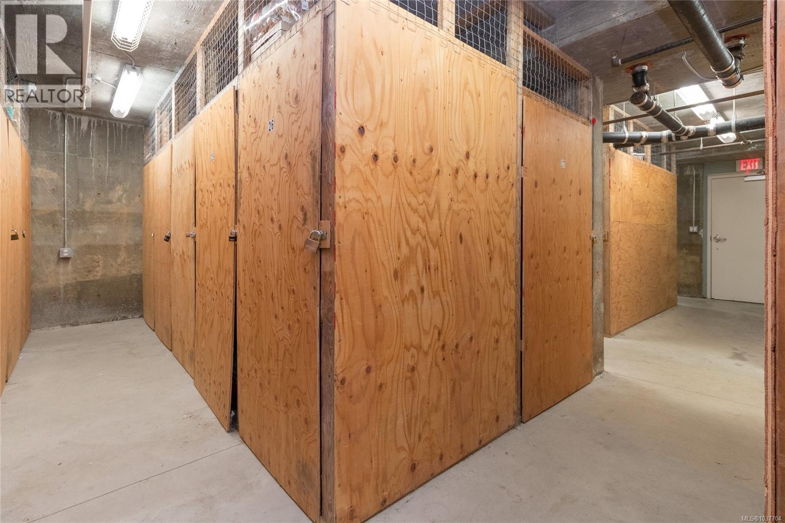 #313 1405 Esquimalt Rd - 19