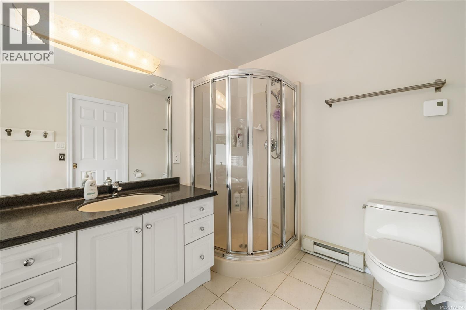 866 CAMBRIA WOOD Crt - 16