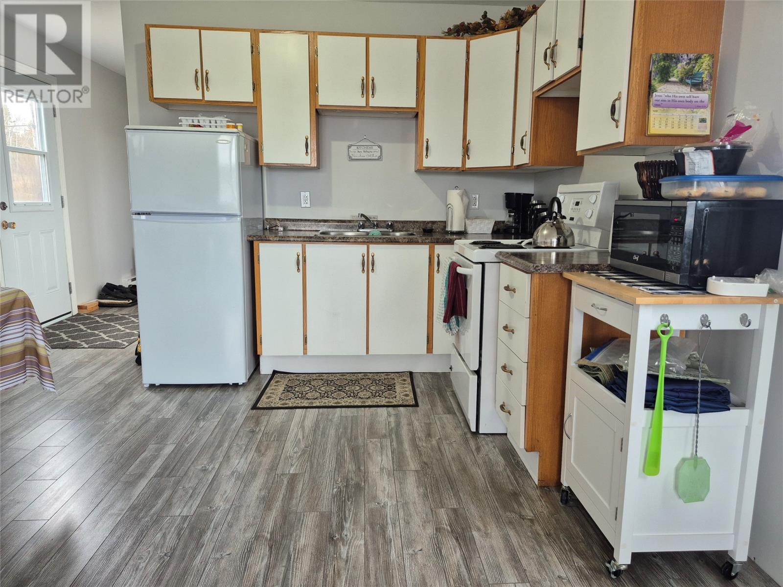 164 Main Street - 11