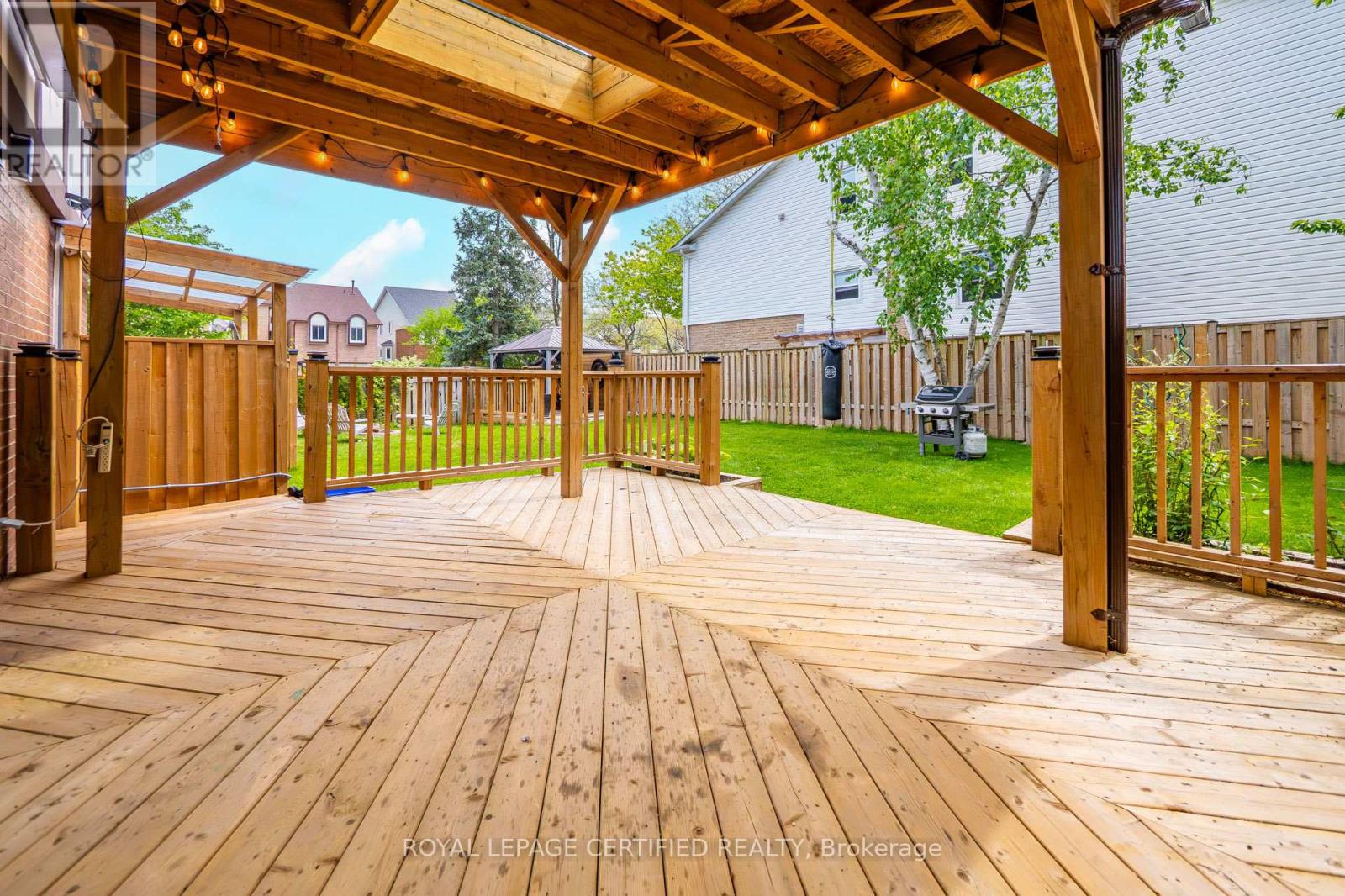 4174 TRELLIS CRESCENT - 46