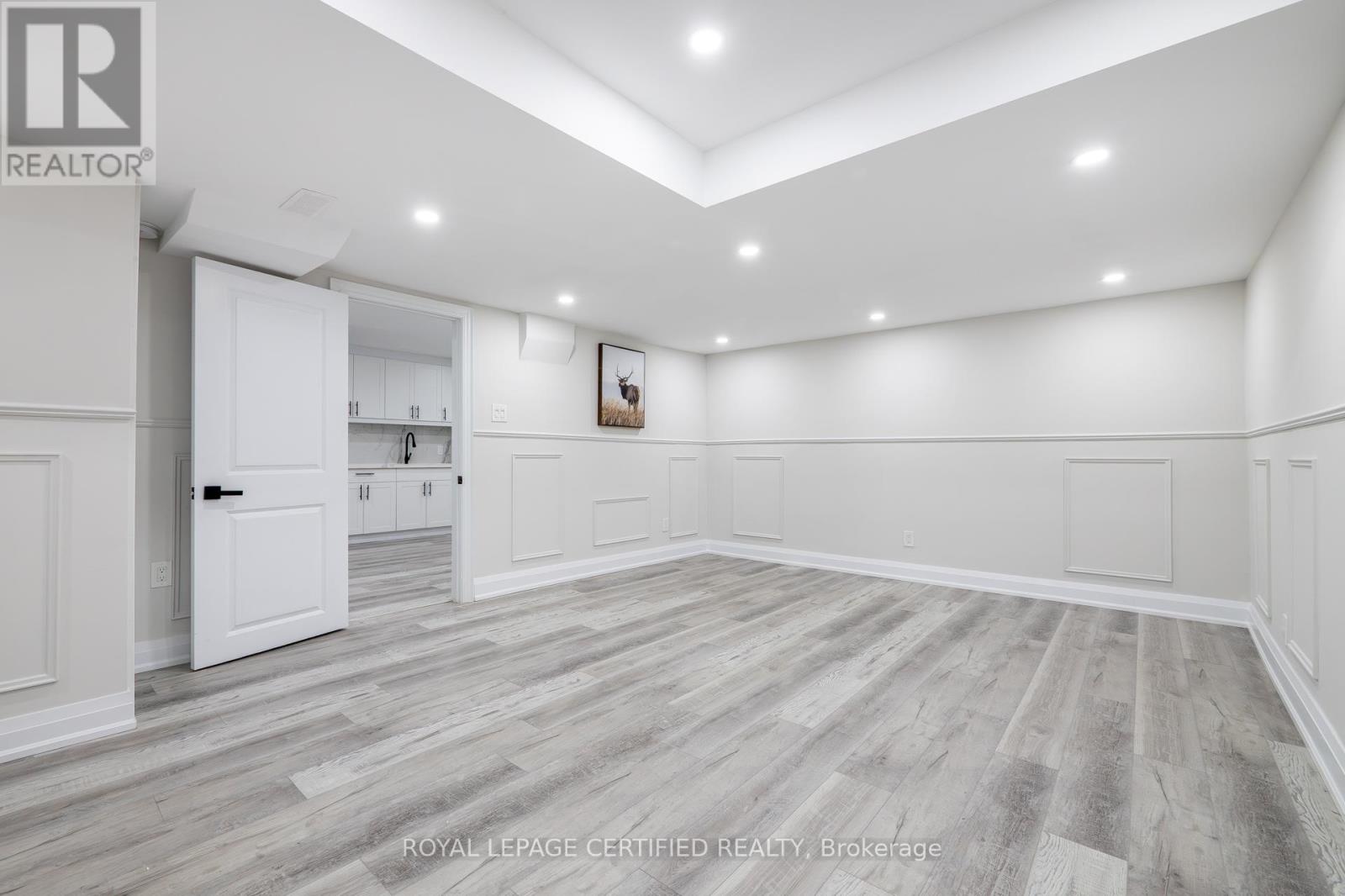4174 TRELLIS CRESCENT - 40