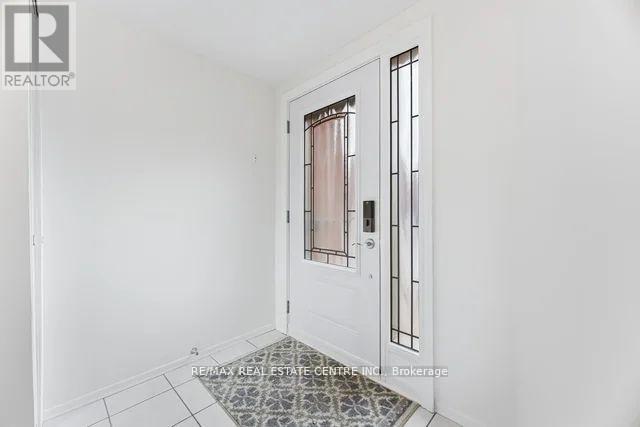 #85 4165 FIELDGATE DRIVE - 5