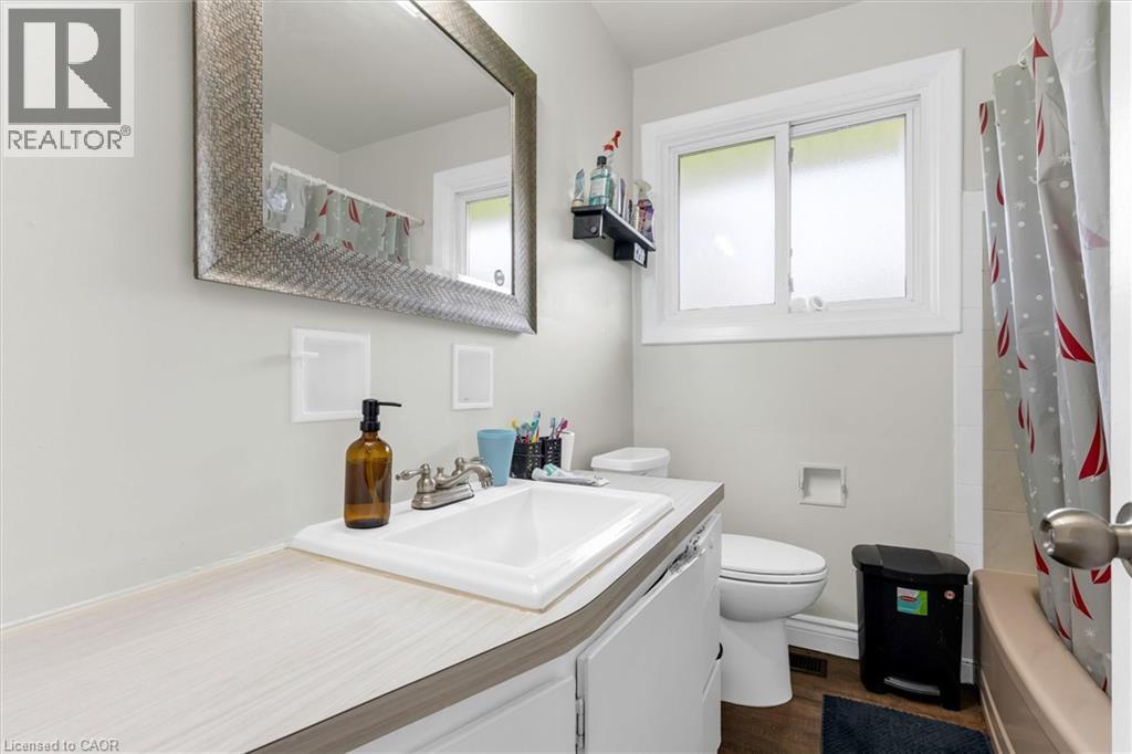46 BEACONSFIELD Drive, Hamilton, Ontario, L8T2W9 — Photo 24