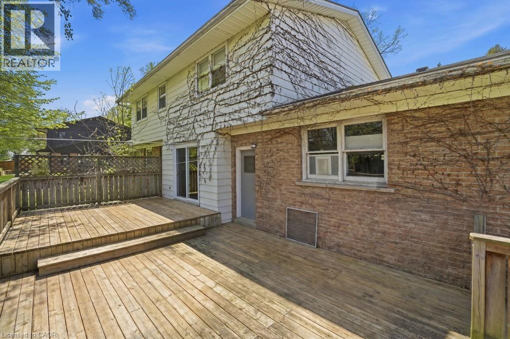 46 BIRCHCLIFF Avenue - 10