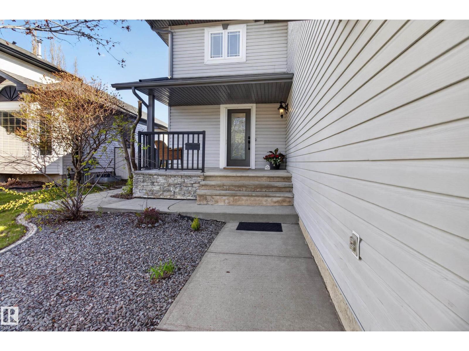 677 MEADOWVIEW CR S - Image 3