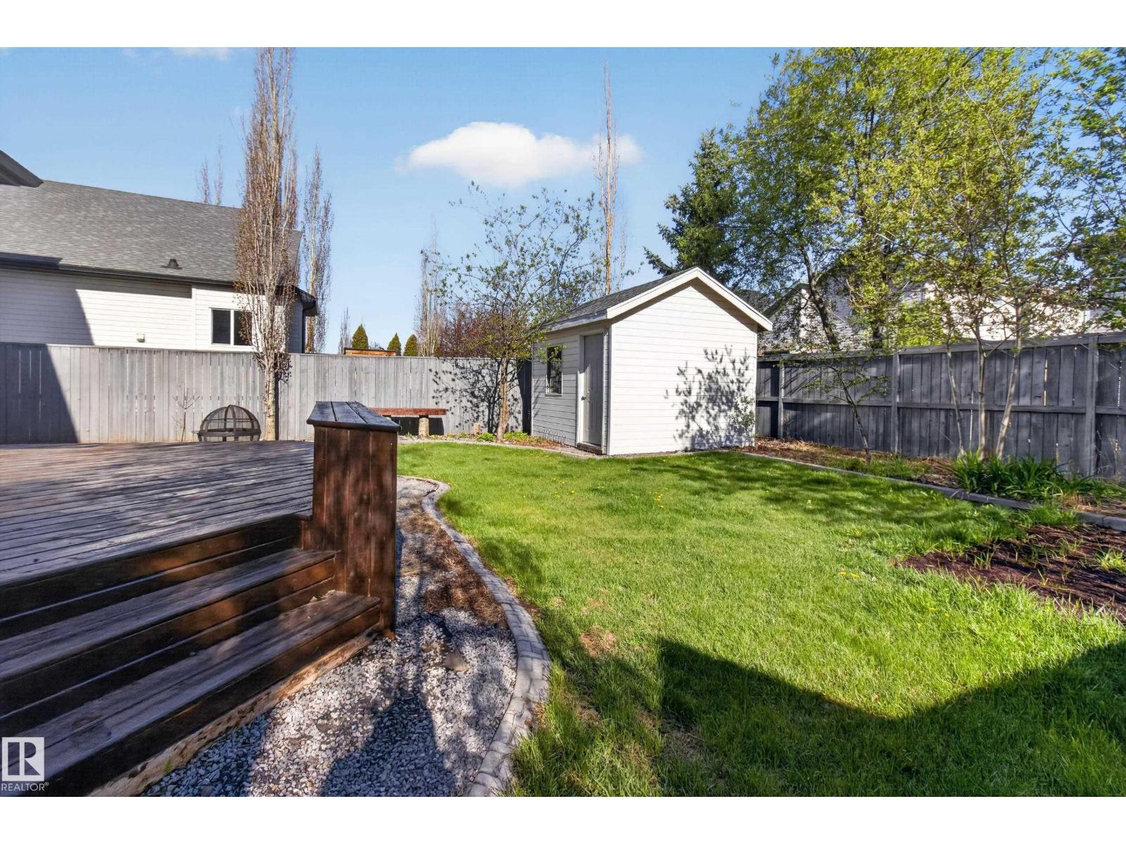 677 MEADOWVIEW CR S - 65