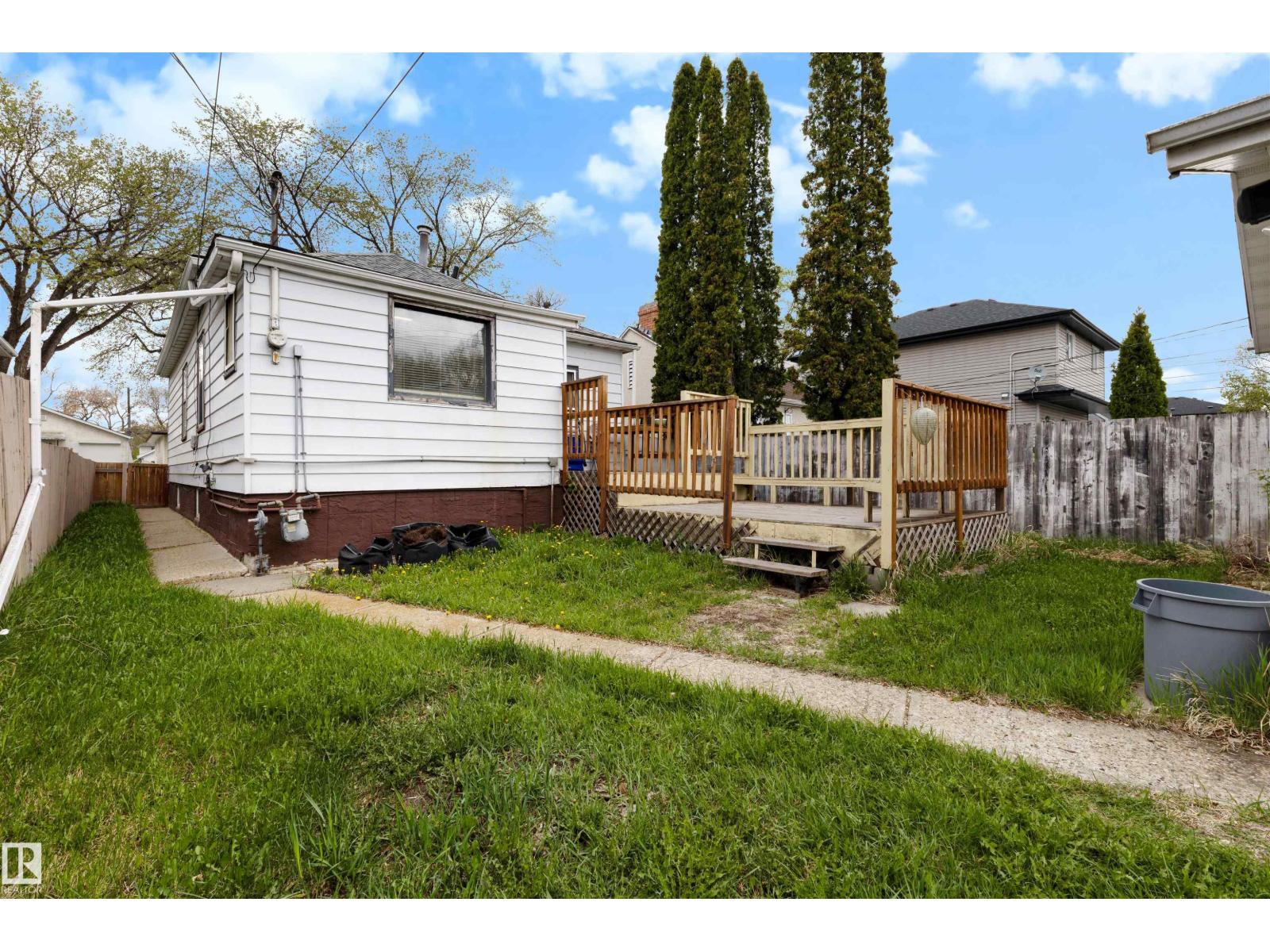11417 91 ST NW - 31