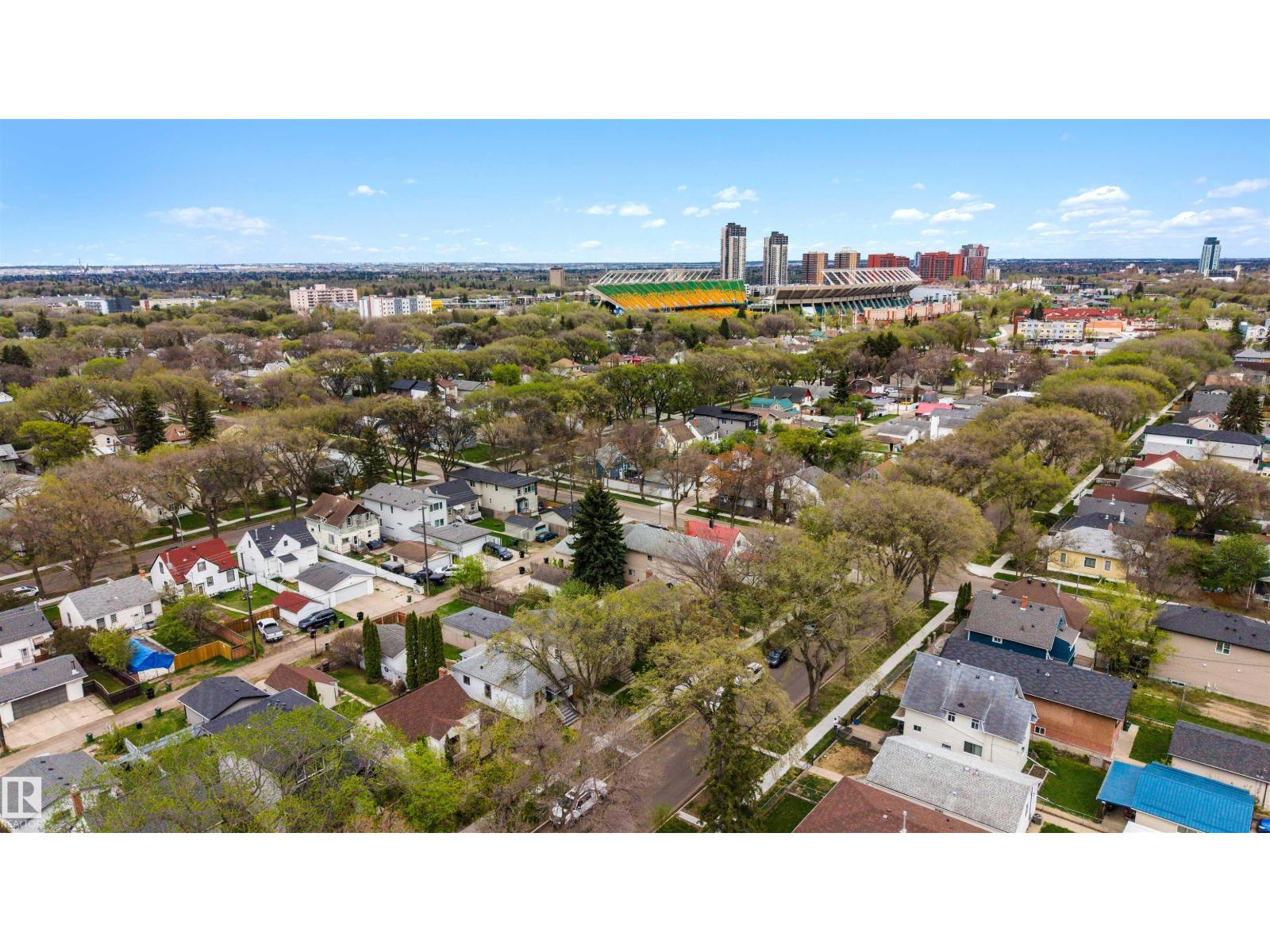 11417 91 ST NW - 39