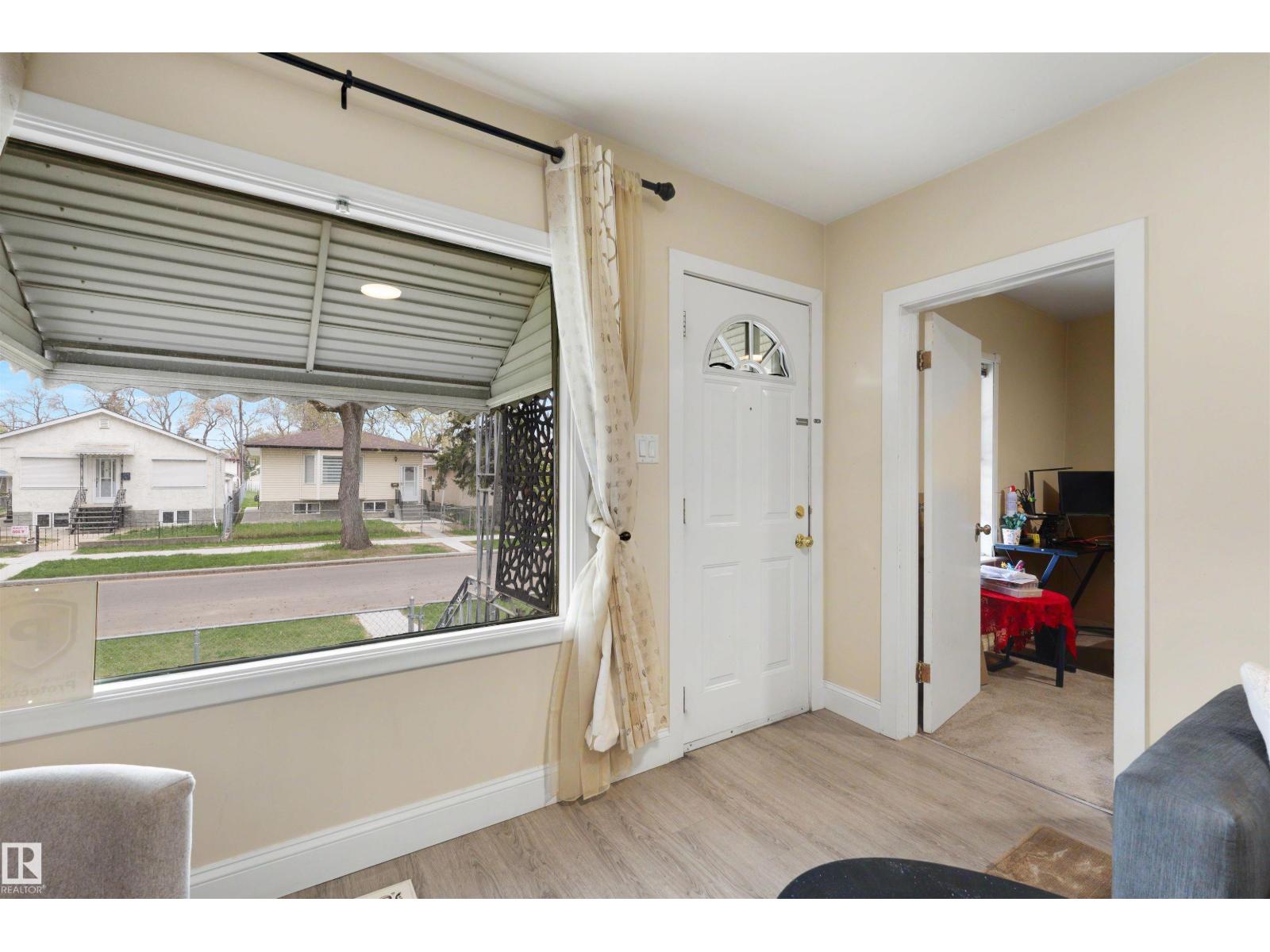 11417 91 ST NW - 43