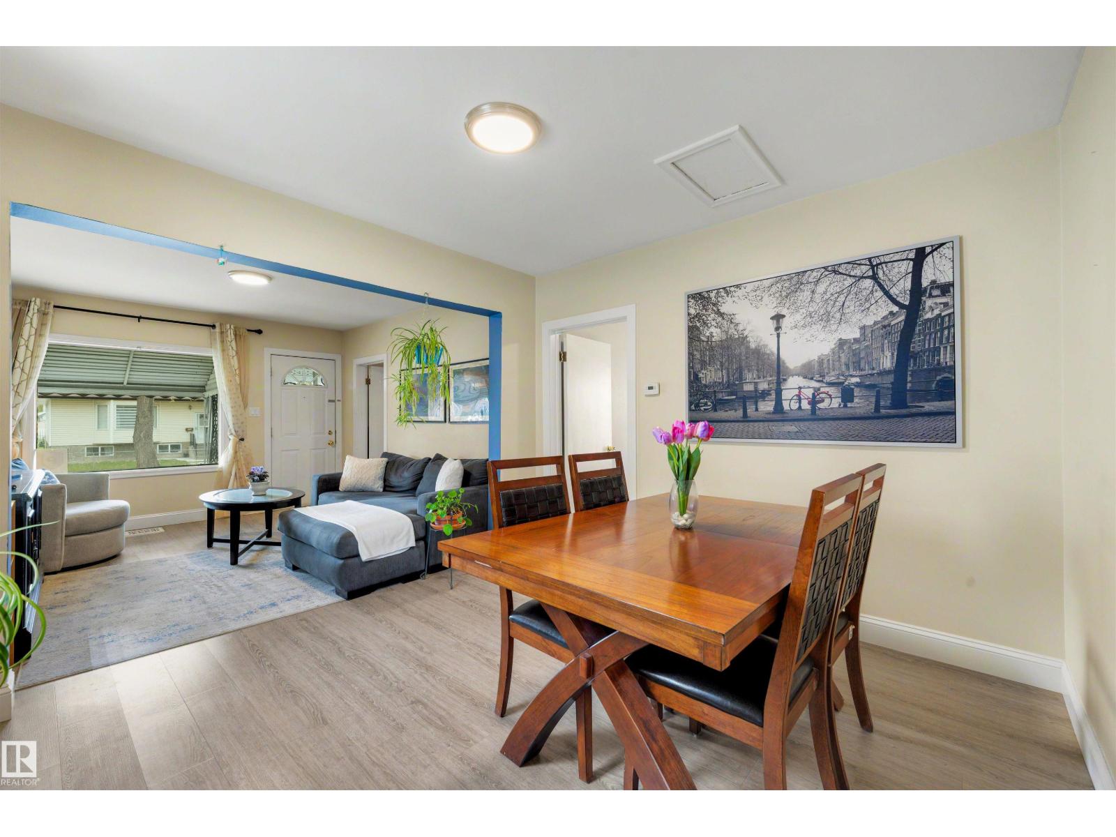 11417 91 ST NW - 7