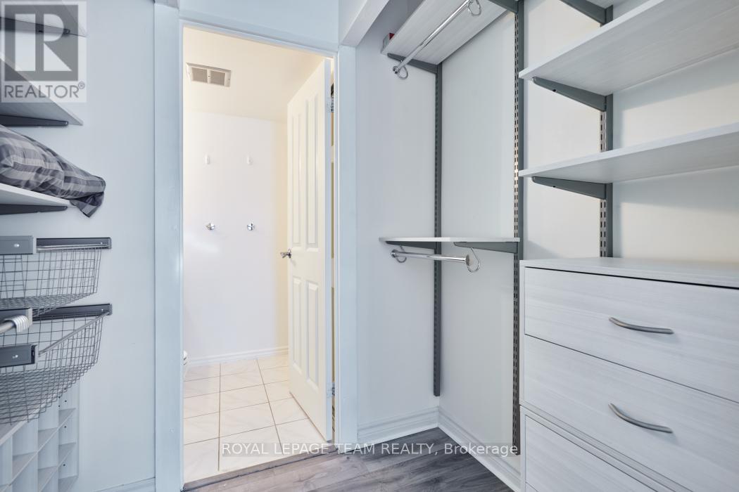 #1004 141 SOMERSET STREET W - 20