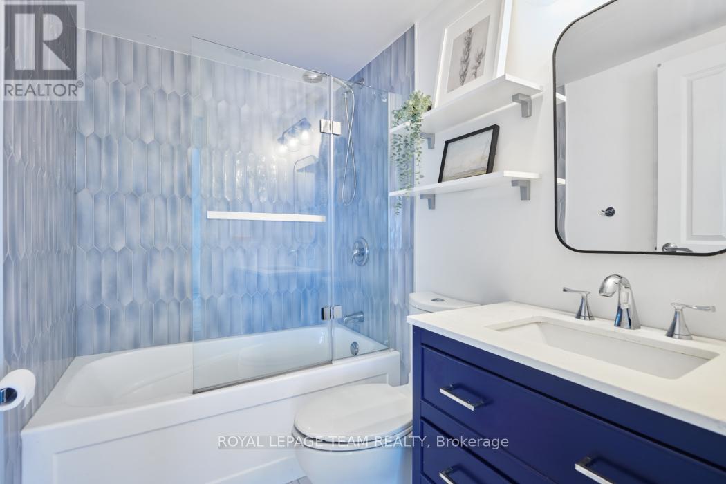 #1004 141 SOMERSET STREET W - 25