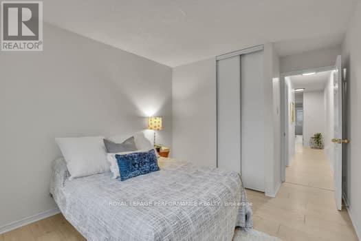 221 DESROSIERS STREET - 17