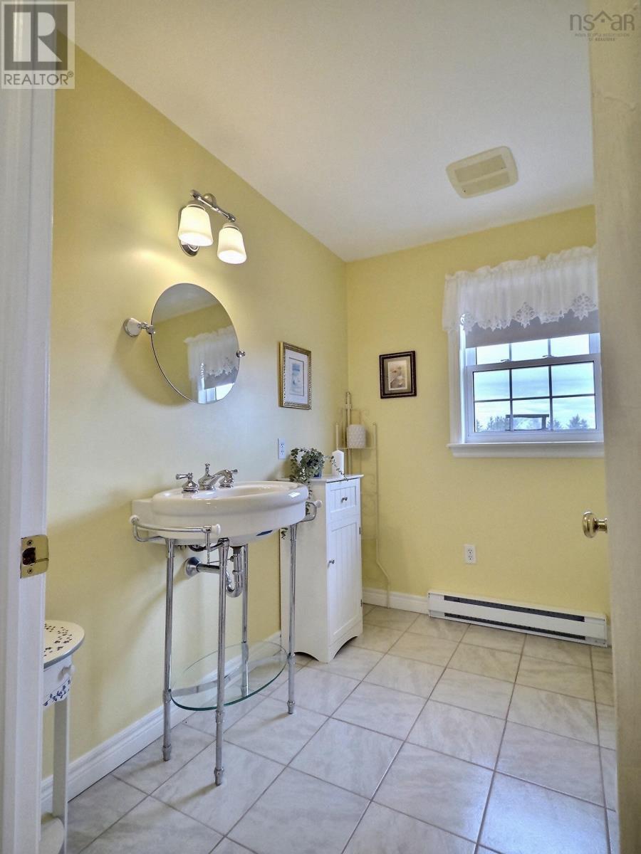 13540 Cabot Trail Road - 25