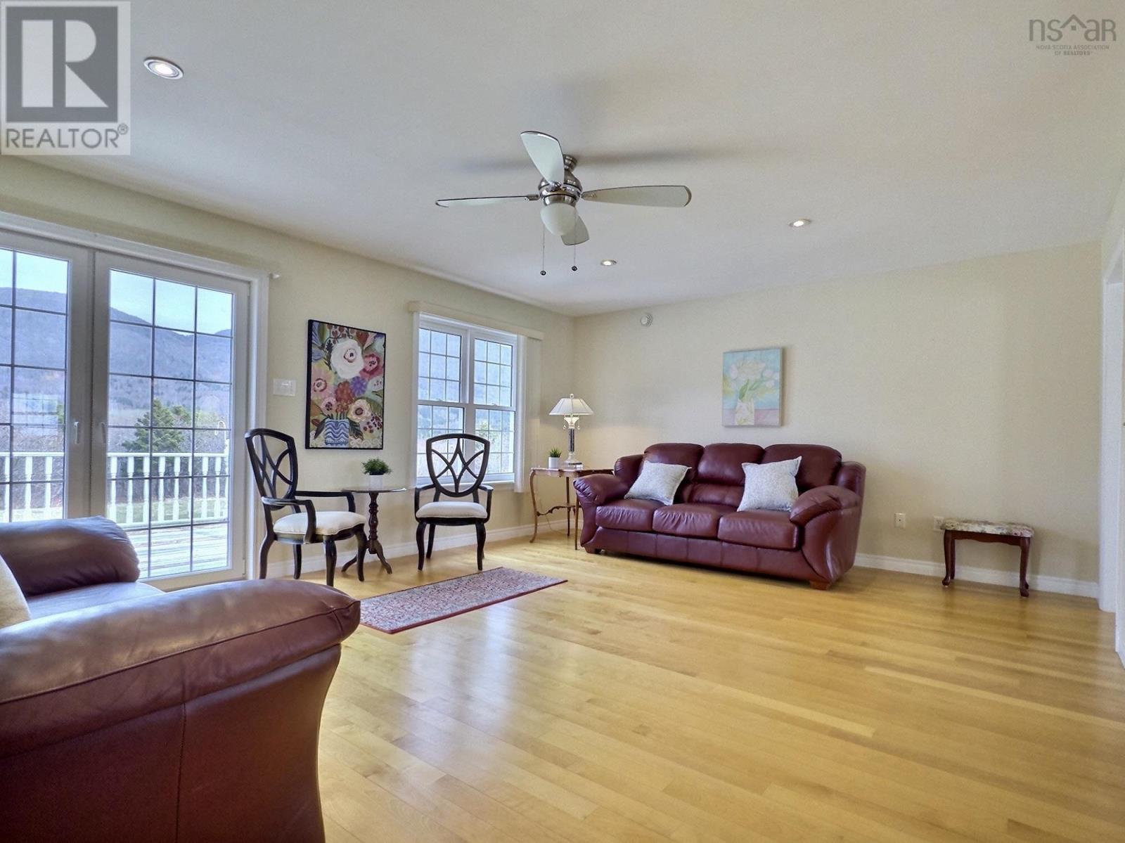 13540 Cabot Trail Road - 9