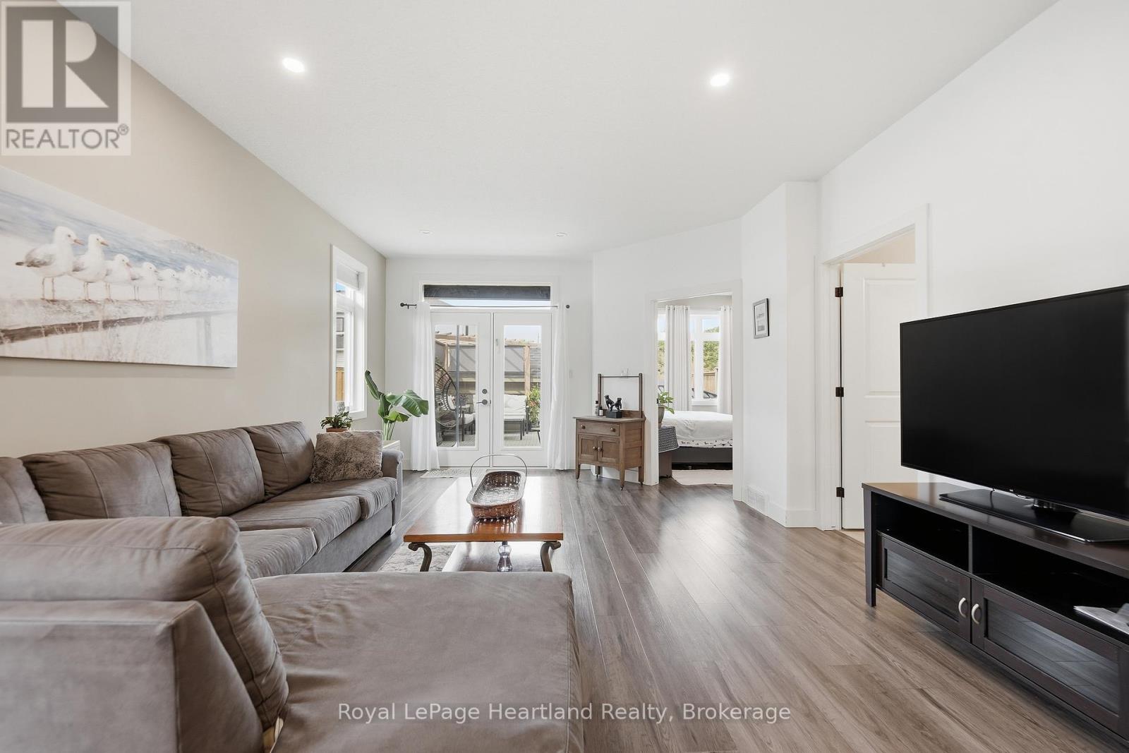 59 BRIARHILL ROAD - 11