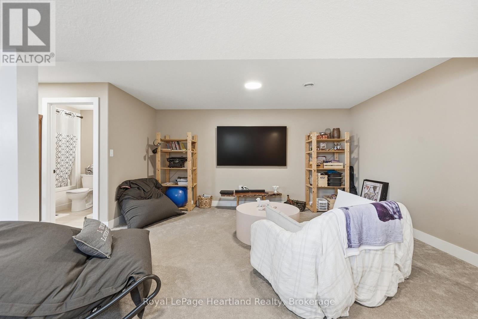 59 BRIARHILL ROAD - 22