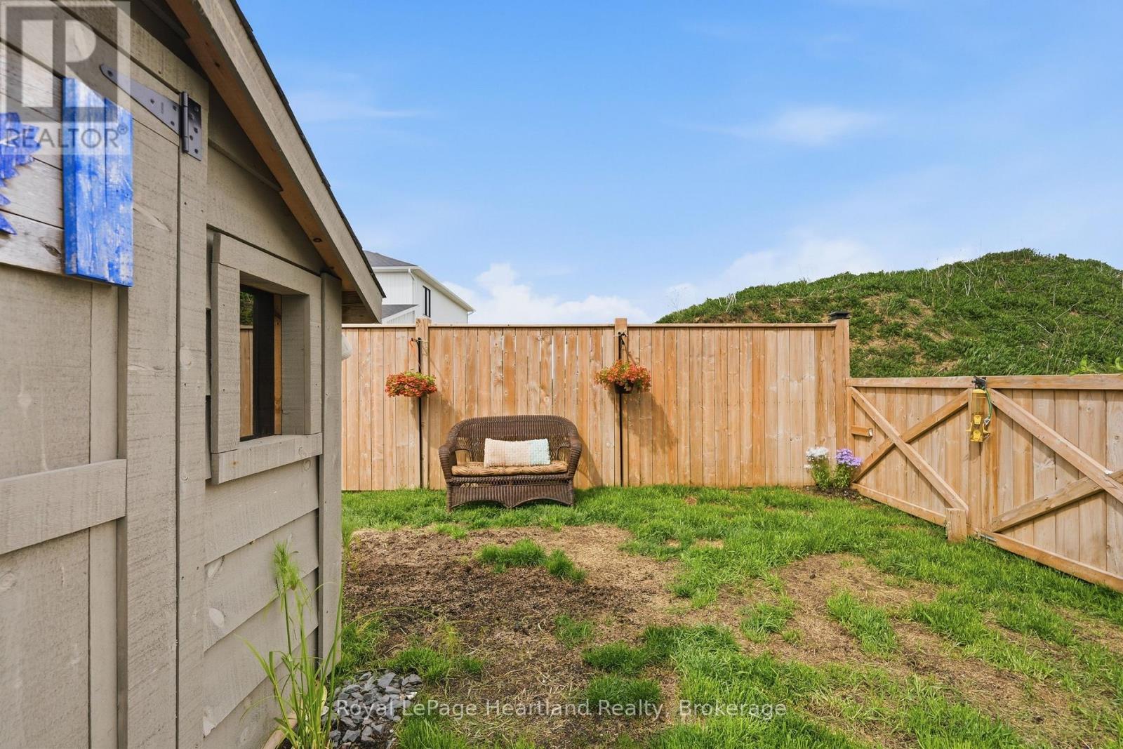 59 BRIARHILL ROAD - 37