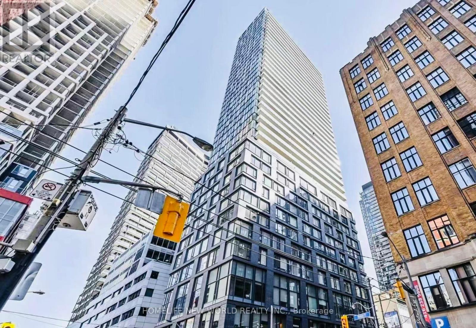 Listing photo of 4001 - 101 PETER STREET