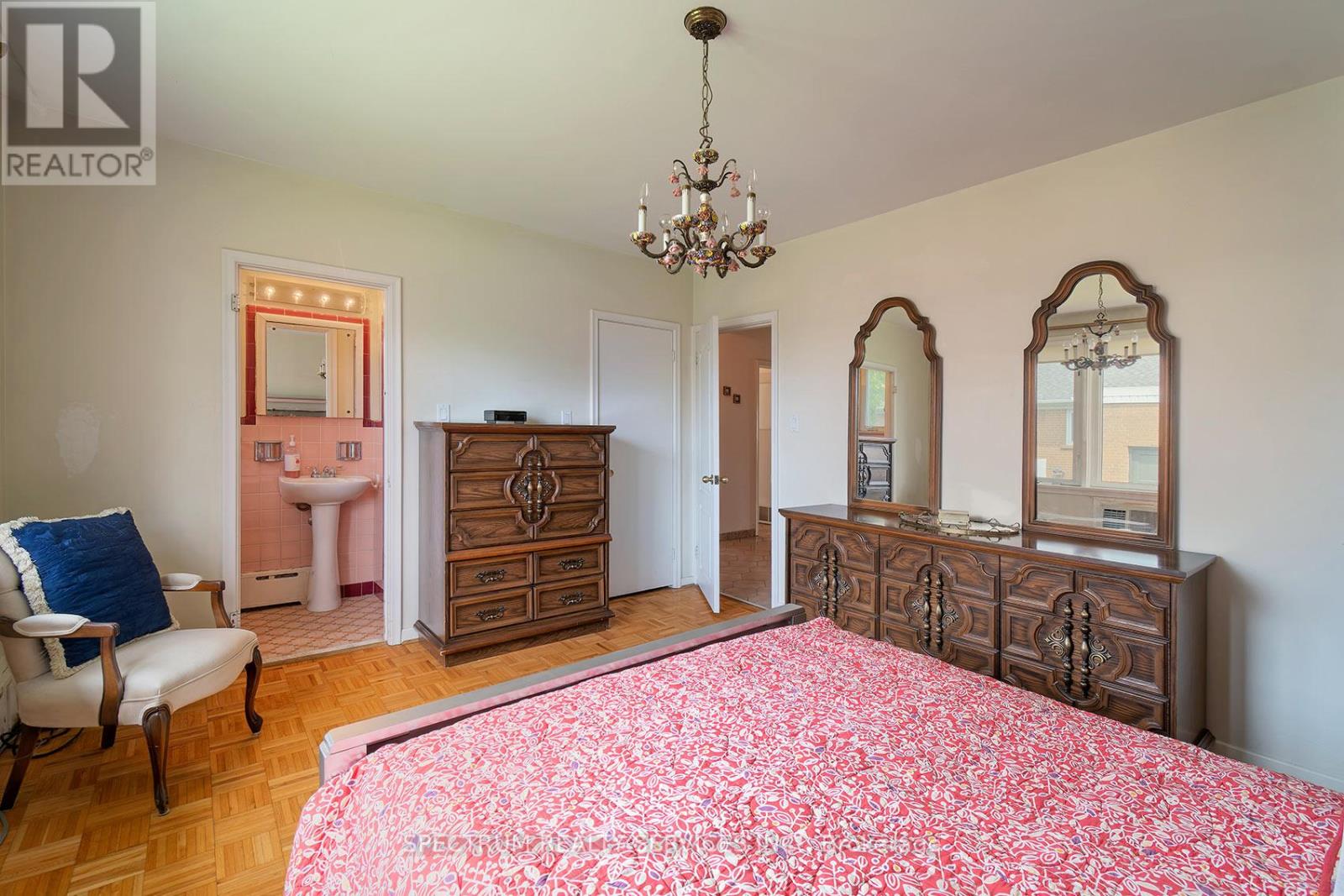 22 BARKSDALE AVENUE - 21