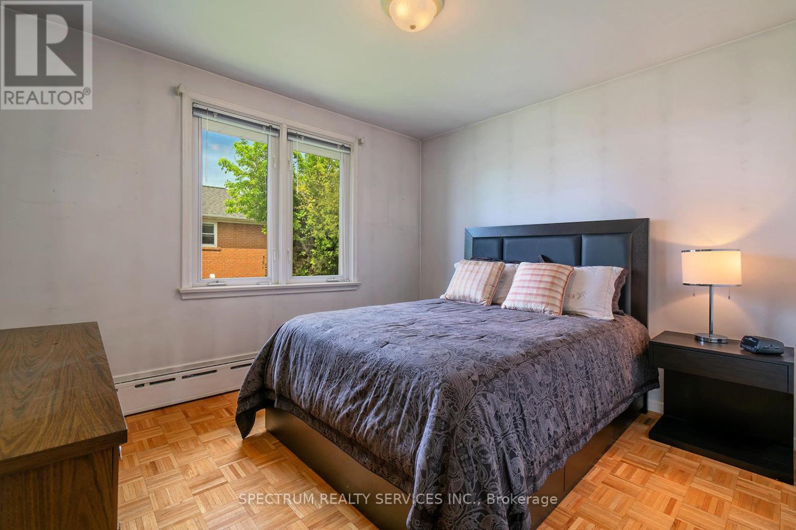 22 BARKSDALE AVENUE - 25