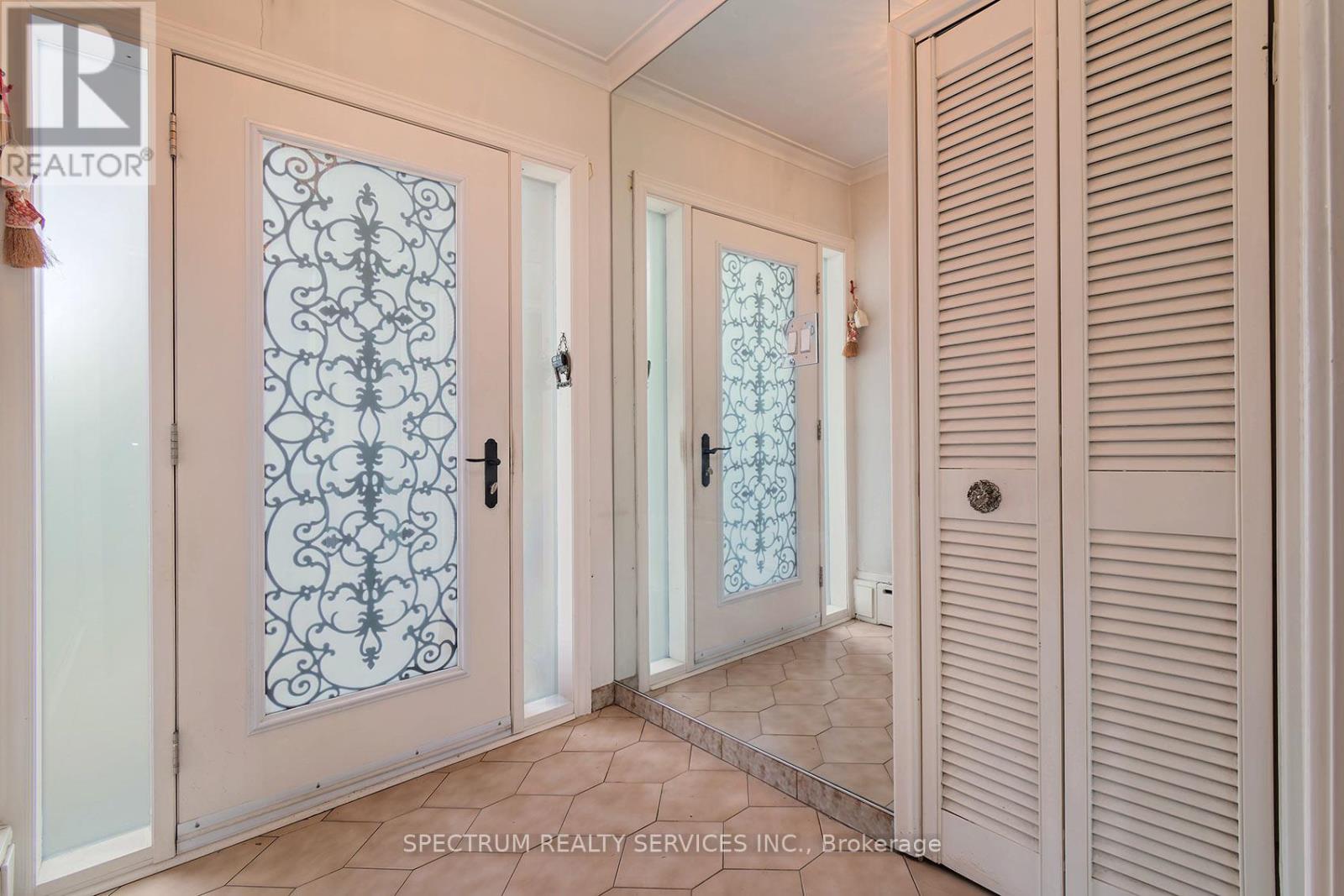 22 BARKSDALE AVENUE - 8