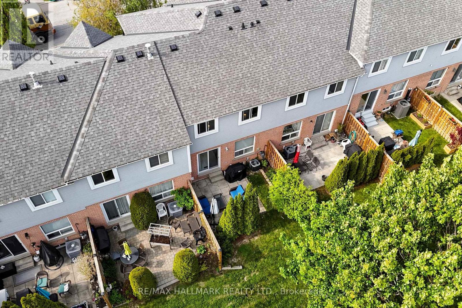 #189 10 BASSETT BOULEVARD - 35