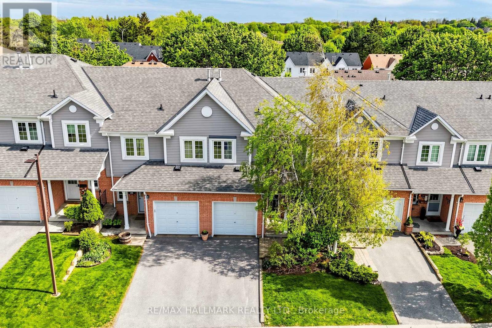 #189 10 BASSETT BOULEVARD - 37