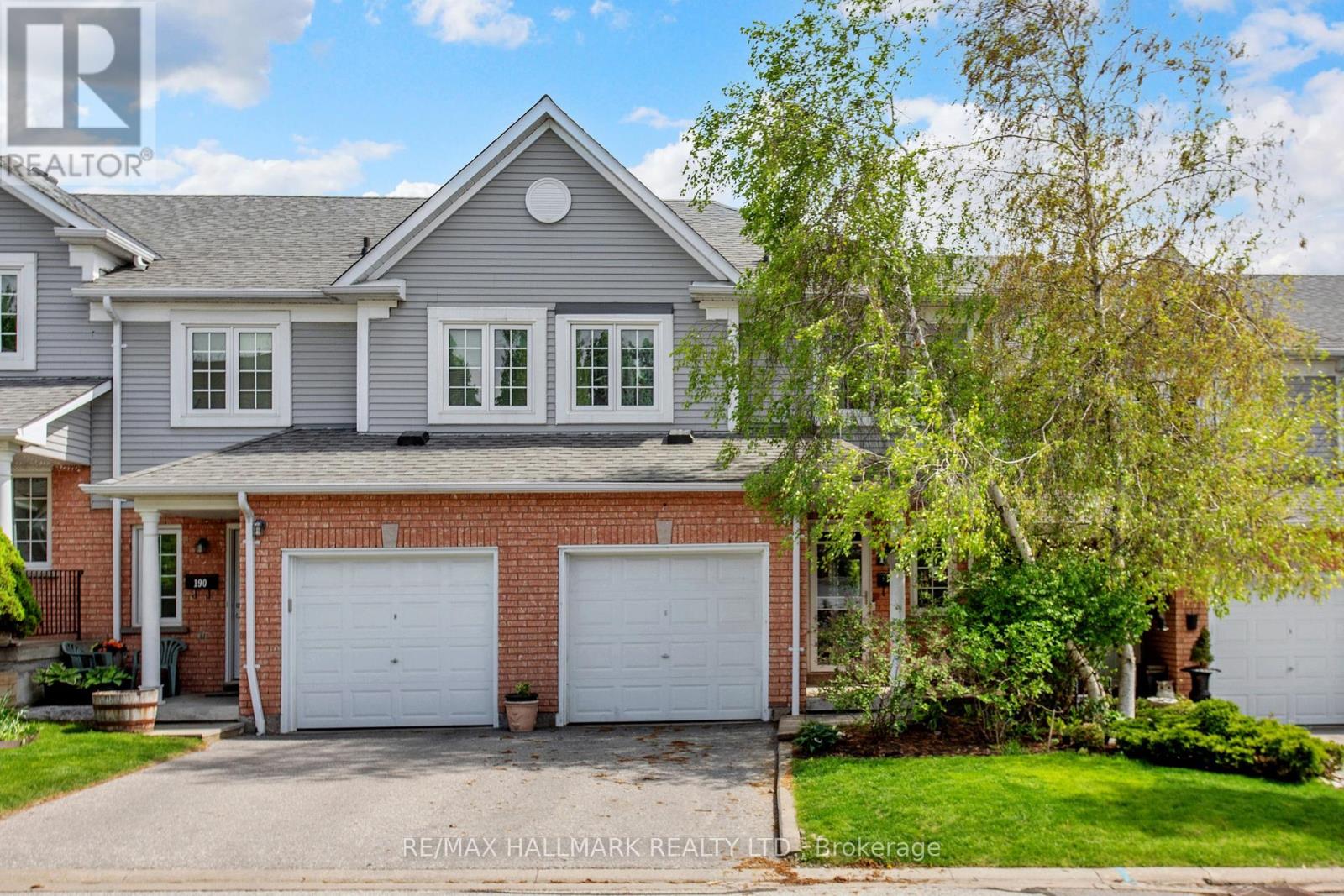 #189 10 BASSETT BOULEVARD - 42