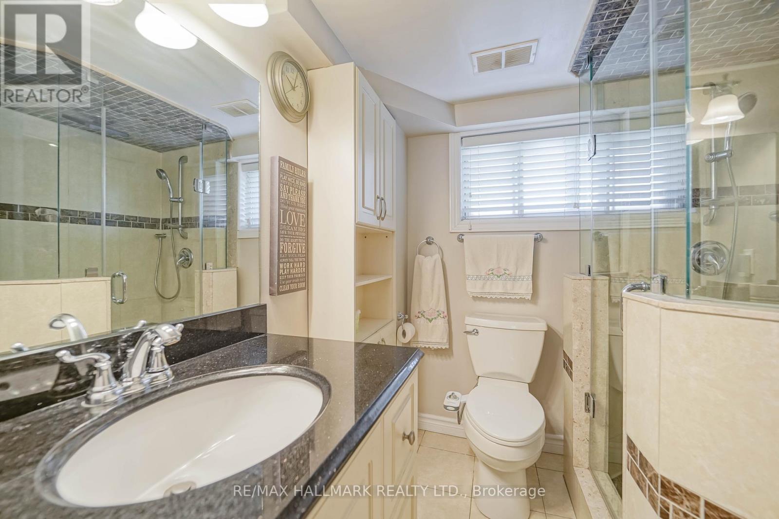 20 ELINOR AVENUE - 35