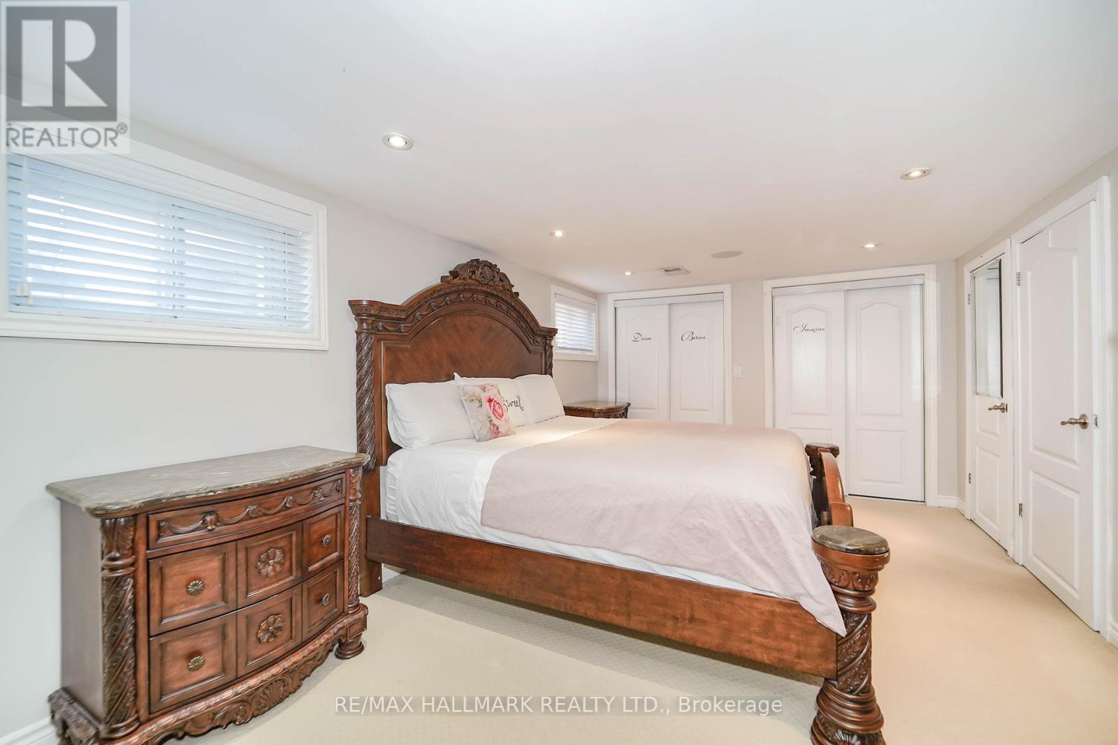 20 ELINOR AVENUE - 38
