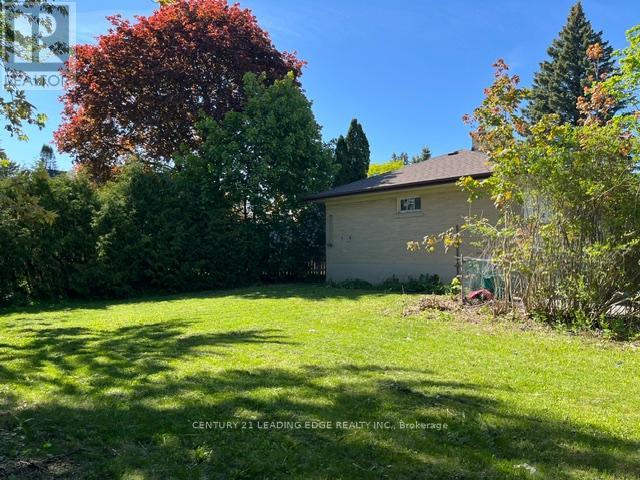 2 HONEYBOURNE CRESCENT - 4