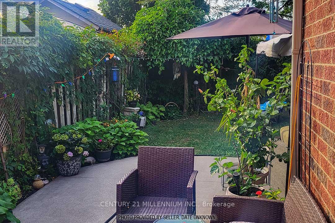 42 SWEET CLOVER CRESCENT - Image 2