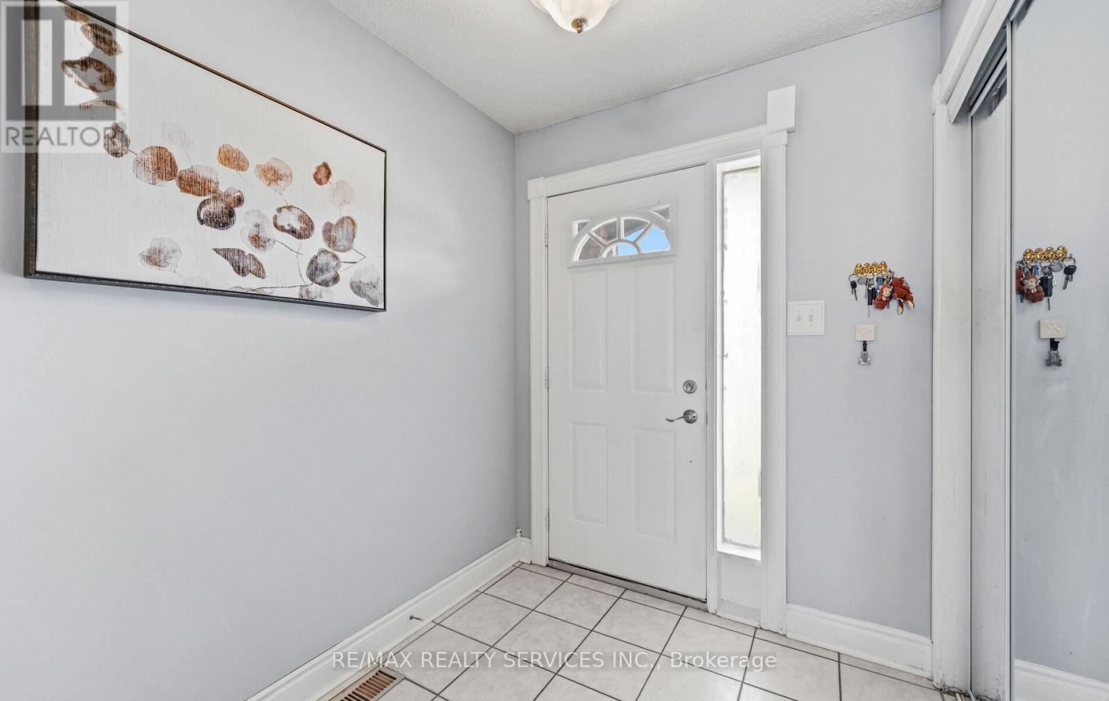 #68 200 CRESTHAVEN ROAD - 5