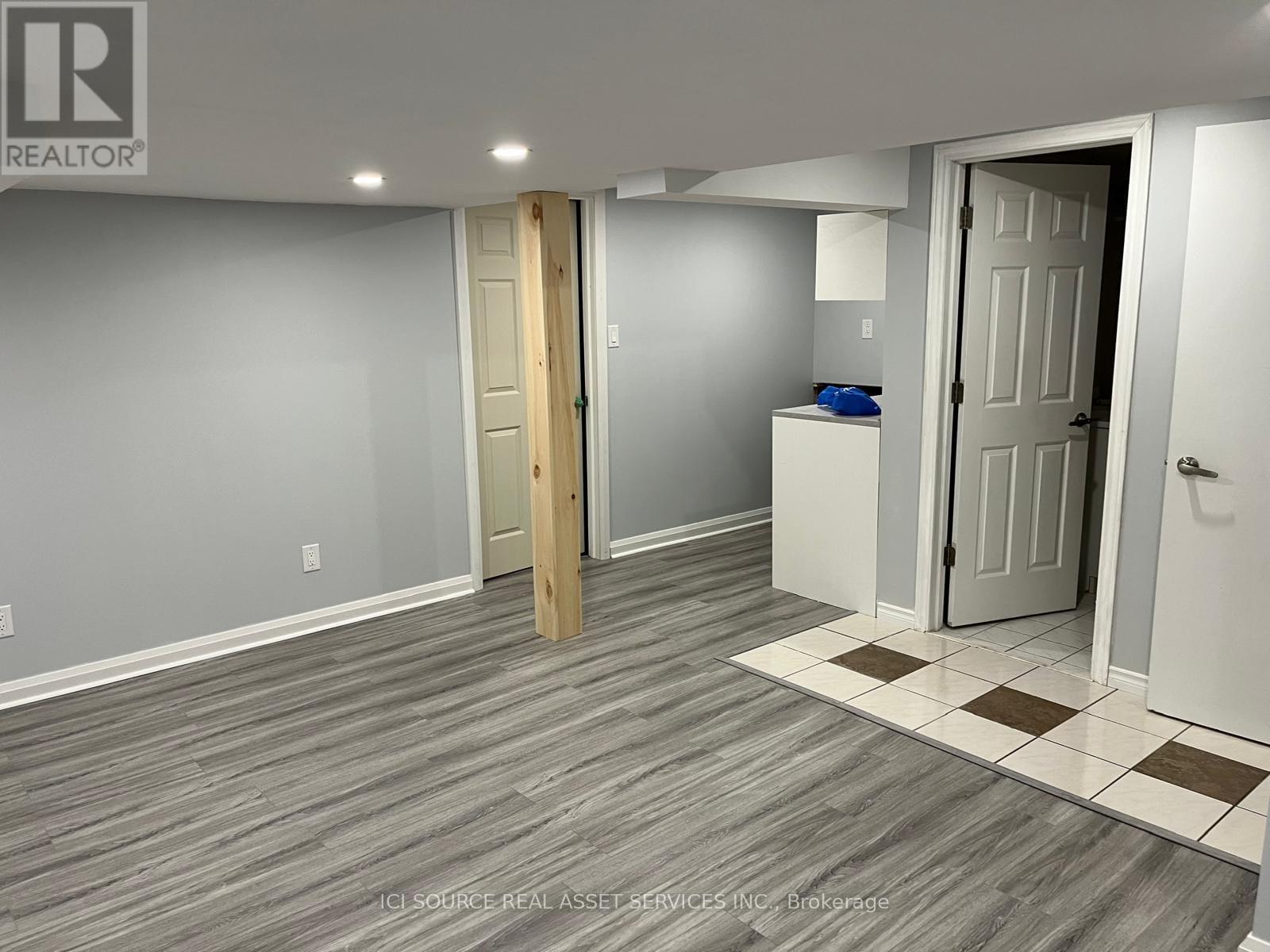 2 CARIBOU AVENUE - 16