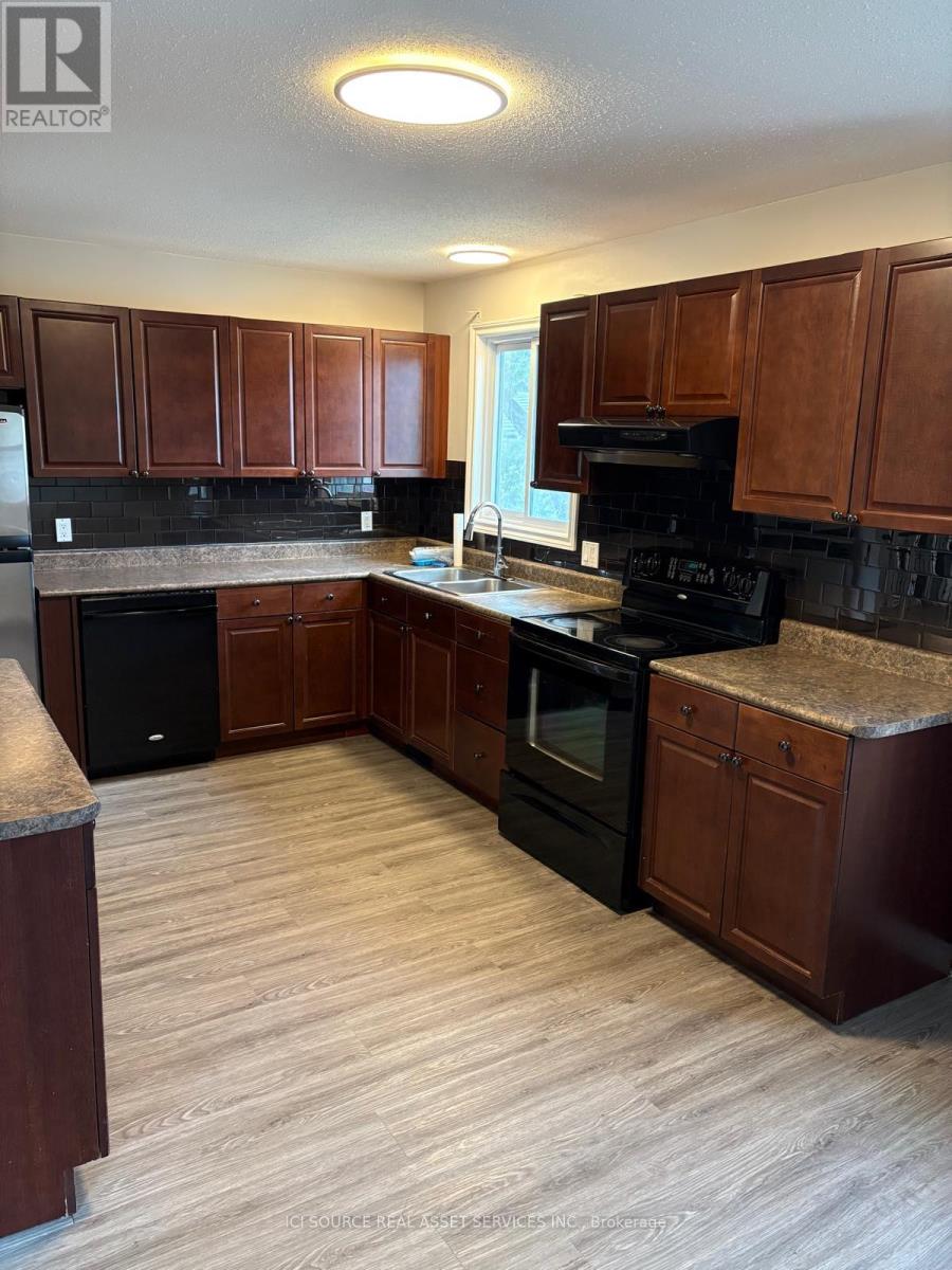 2 CARIBOU AVENUE - 6