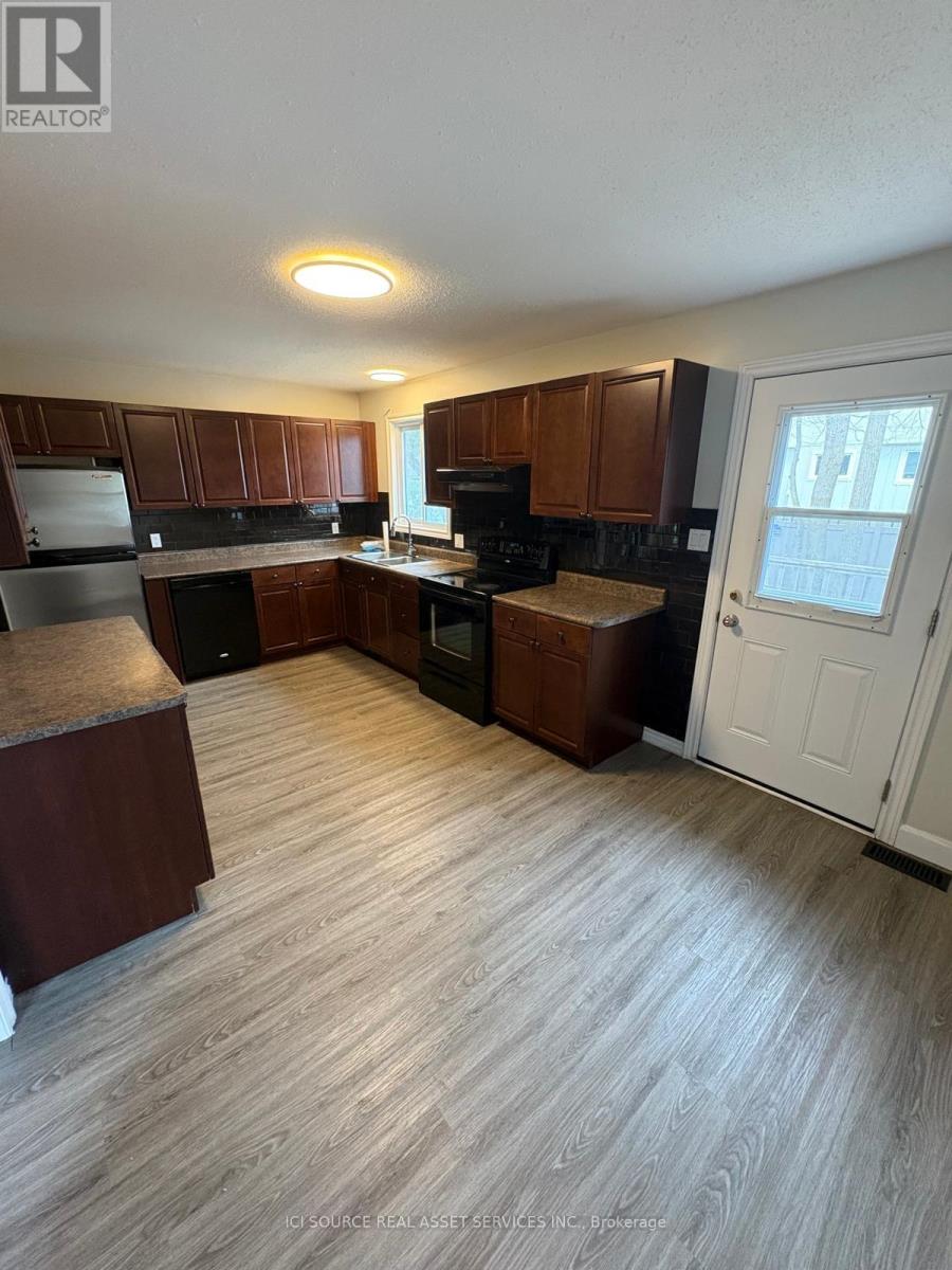 2 CARIBOU AVENUE - 7