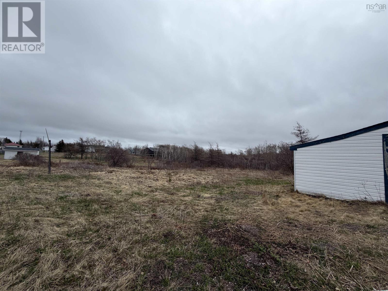 Property 3 of 33 of 415 Phalen Road