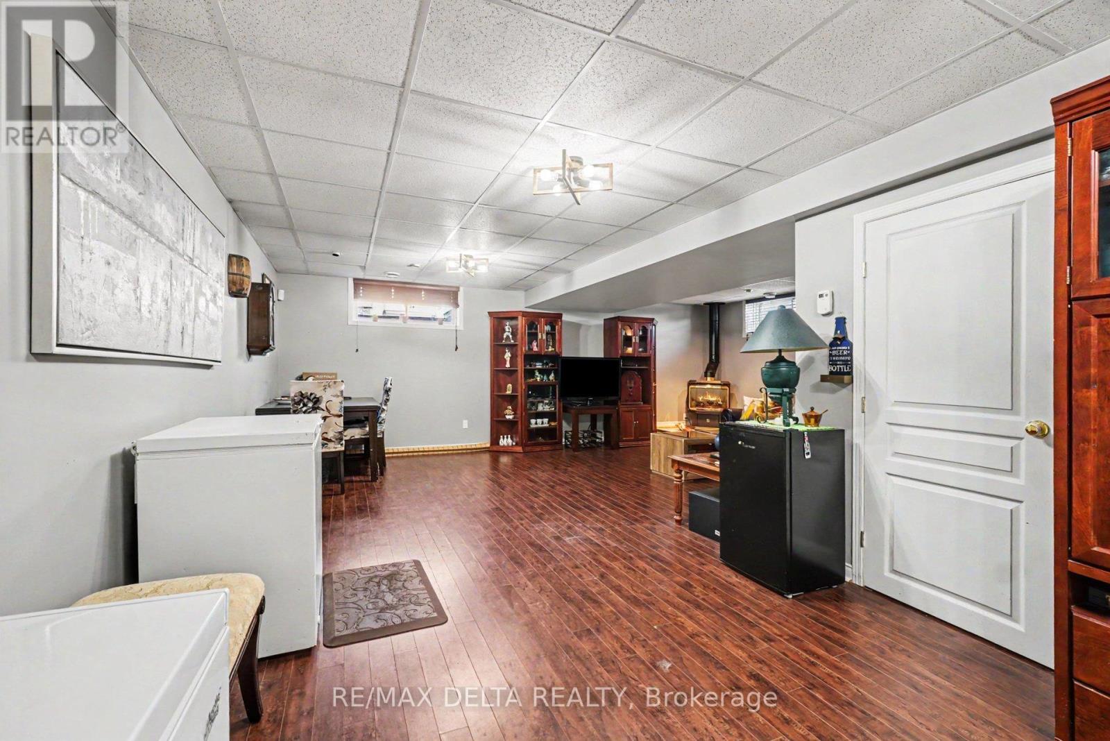 117 PANORAMA AVENUE - 25